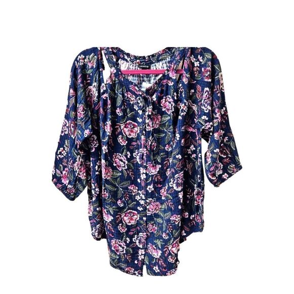 Torrid plus size floral cold shoulder top with olive twill aviator crop jean set - Picture 3 of 16